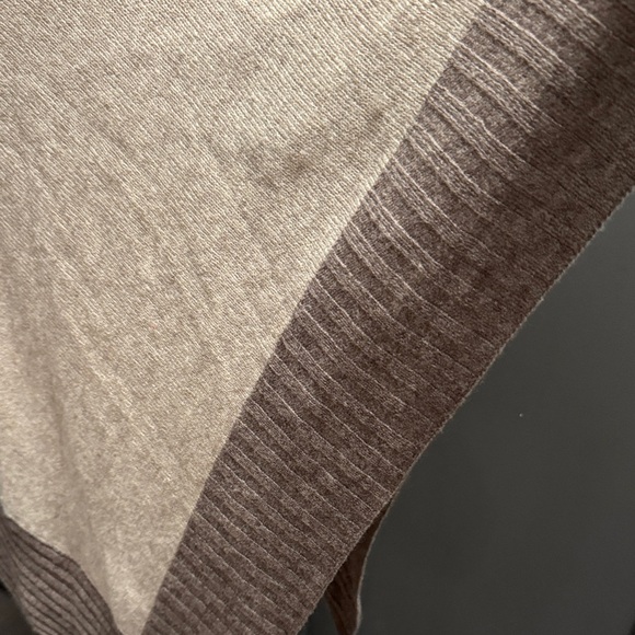 Celeste Elegant Tan and Brown Women's Poncho 90%Wool-10%Cashmere - Picture 3 of 6